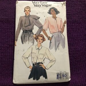 Vogue Pattern 7861 blouse Hidden buttons tie neck size 6